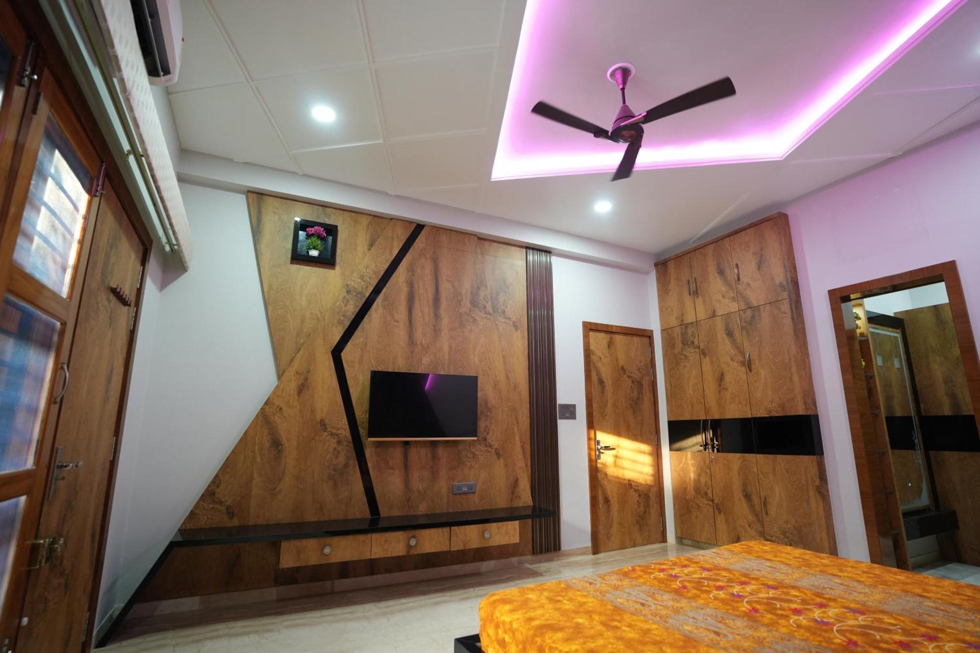 Amritam Palace A Luxury Ac Home Stay Ringas Exterior foto