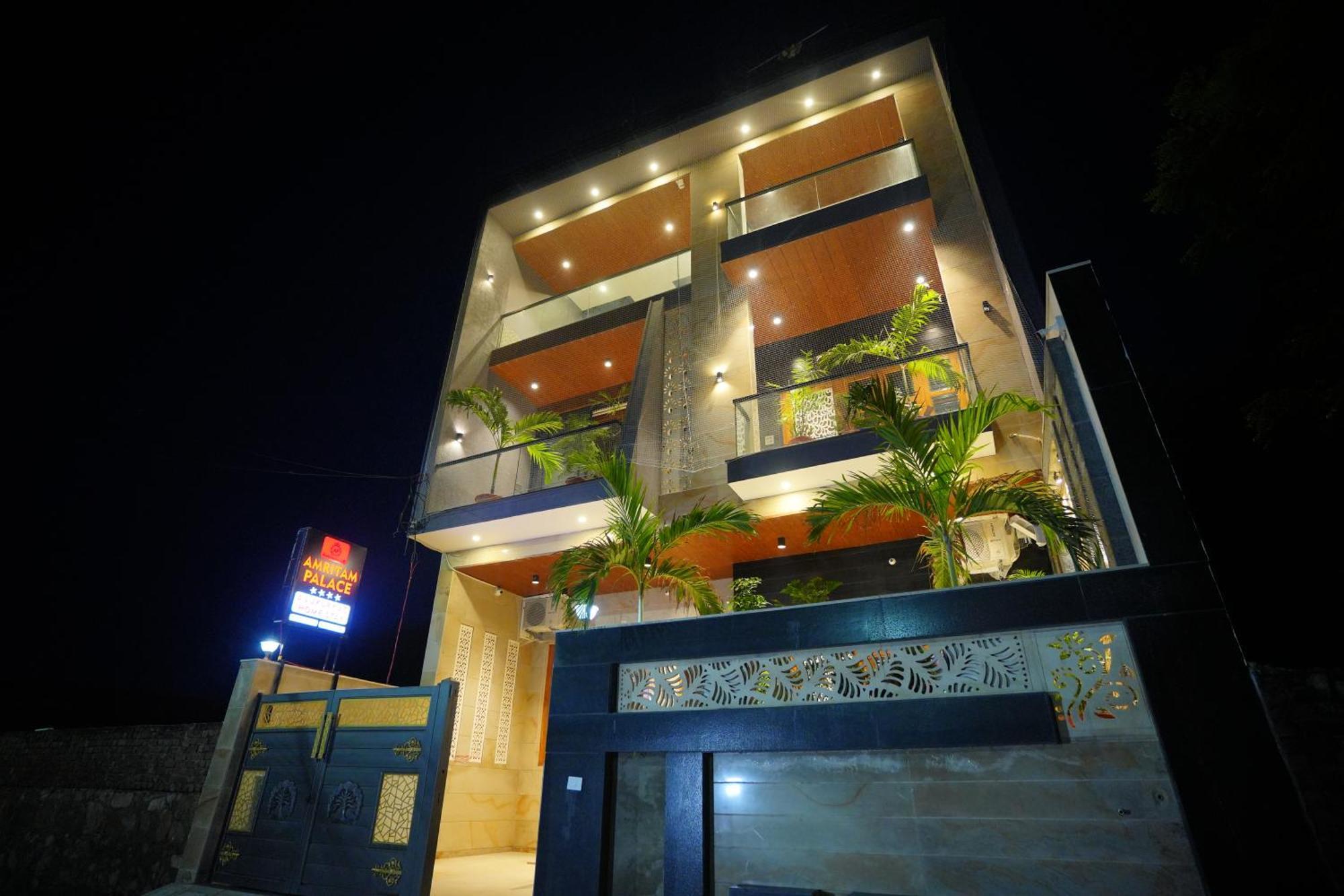 Amritam Palace A Luxury Ac Home Stay Ringas Exterior foto