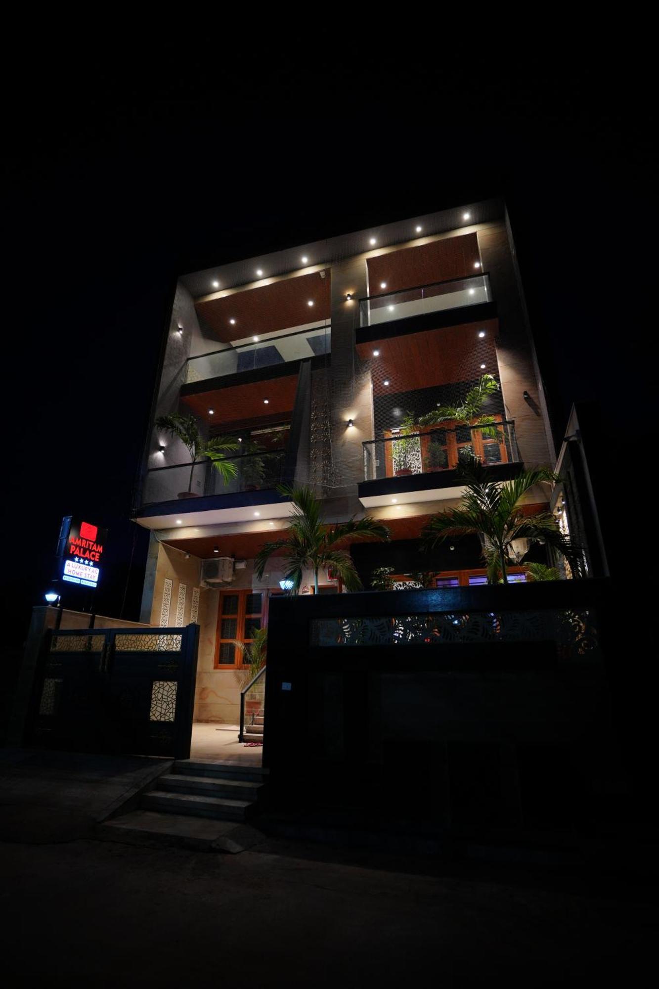 Amritam Palace A Luxury Ac Home Stay Ringas Exterior foto
