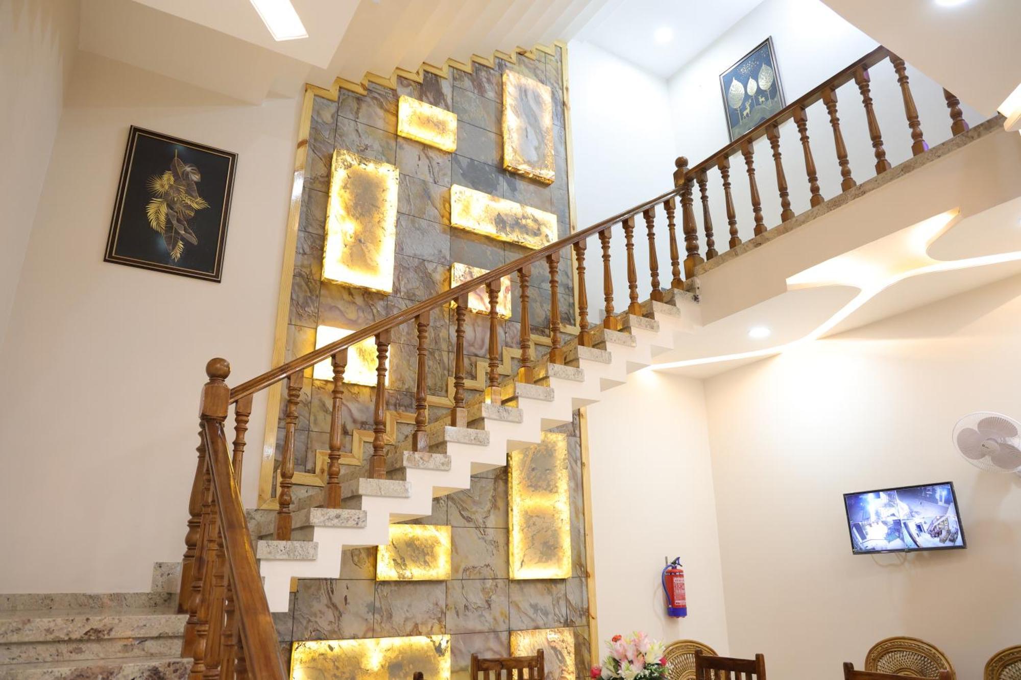 Amritam Palace A Luxury Ac Home Stay Ringas Exterior foto