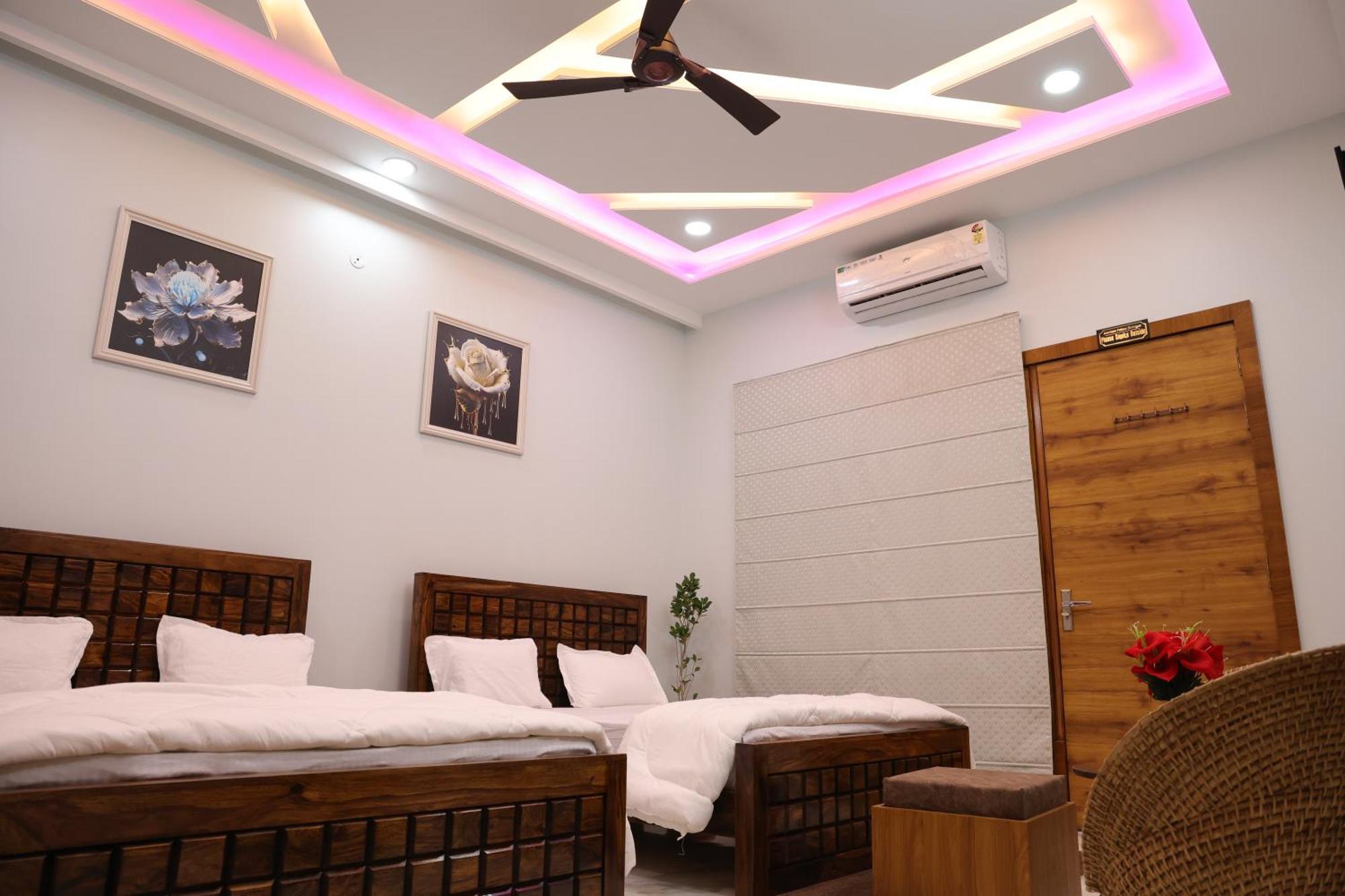 Amritam Palace A Luxury Ac Home Stay Ringas Exterior foto