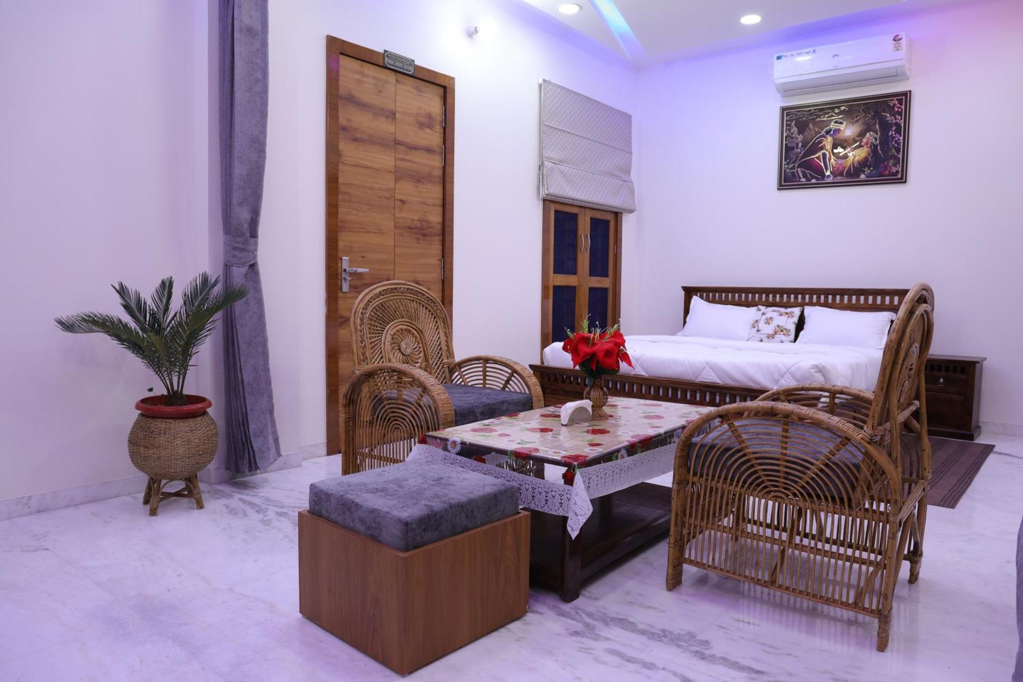 Amritam Palace A Luxury Ac Home Stay Ringas Exterior foto